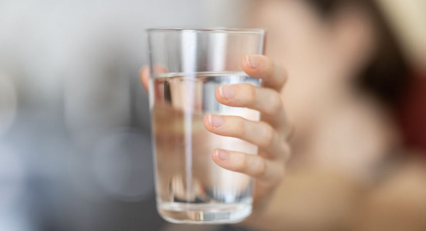 Benefits of Drinking Water for Skin (Updated 2023)